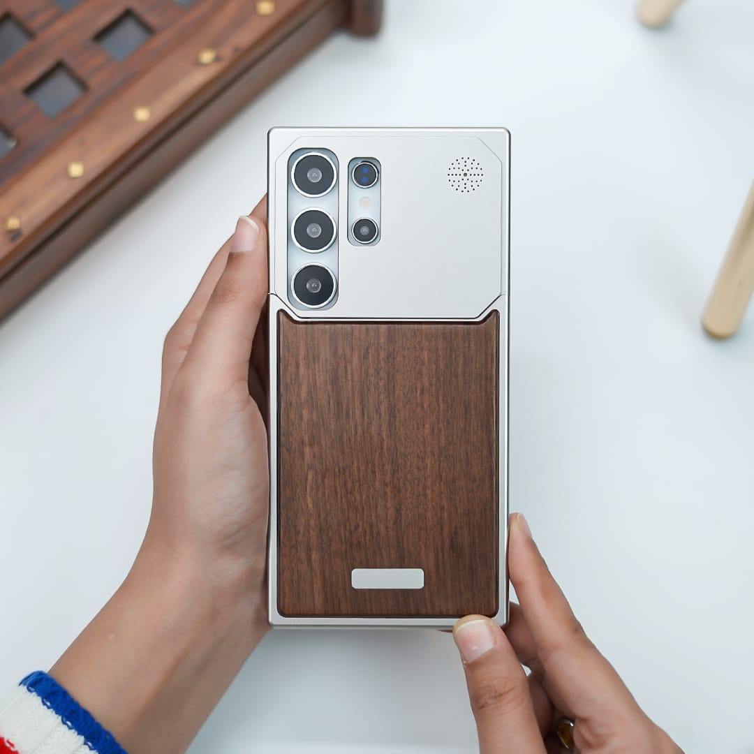 (Buy 1 Get 1) Nature Wood Grain Metallic Case - Samsung