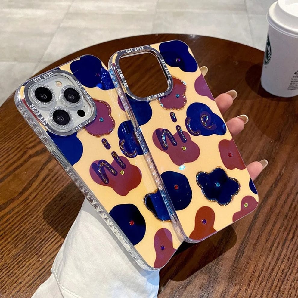 (Buy 1 Get 1) Sparkling Western Cow Print Phone Case For iPhone