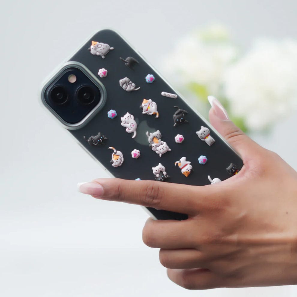 (Buy 1 Get 1) Mischievous Cute Kitty Case For iPhone